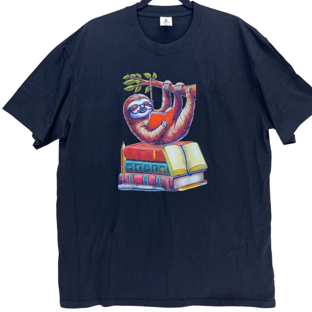Black Sloth Reading Books Graphic T-Shirt Size XL Librarian Nerd Tee